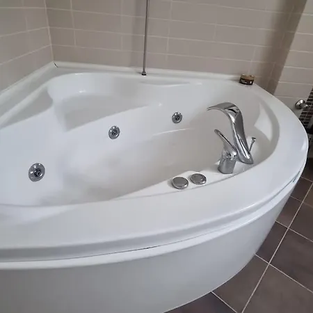 公寓 Scenic Sea View 2br * 5min To 阿拉尼亚